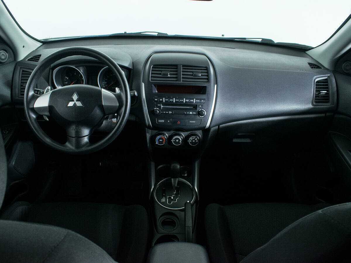 Mitsubishi ASX с пробегом — 2012 год. Фото: #10