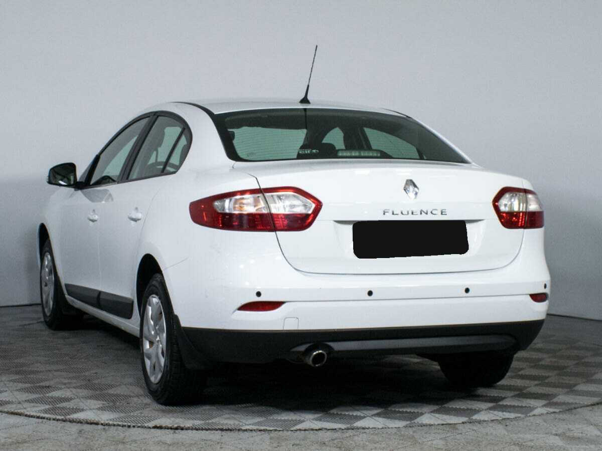 Renault Fluence с пробегом — 2013 год. Фото: #5