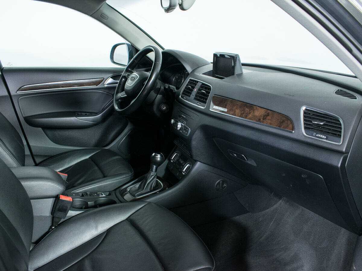 Audi Q3 с пробегом — 2012 год. Фото: #8