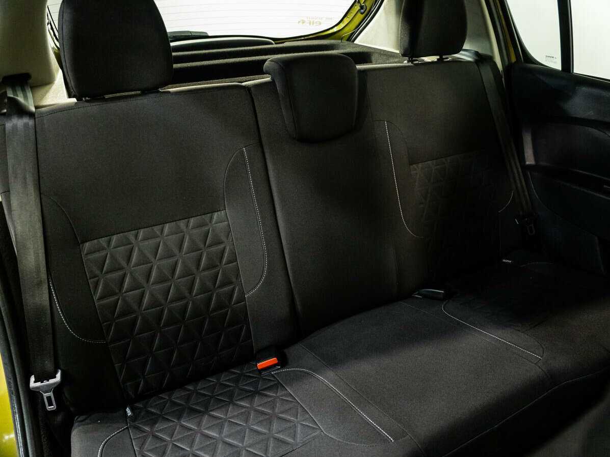 Renault Sandero с пробегом — 2017 год. Фото: #8