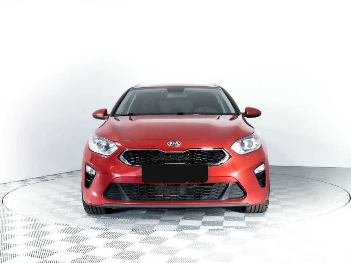Kia Ceed с пробегом — 2019 год. Фото: #1