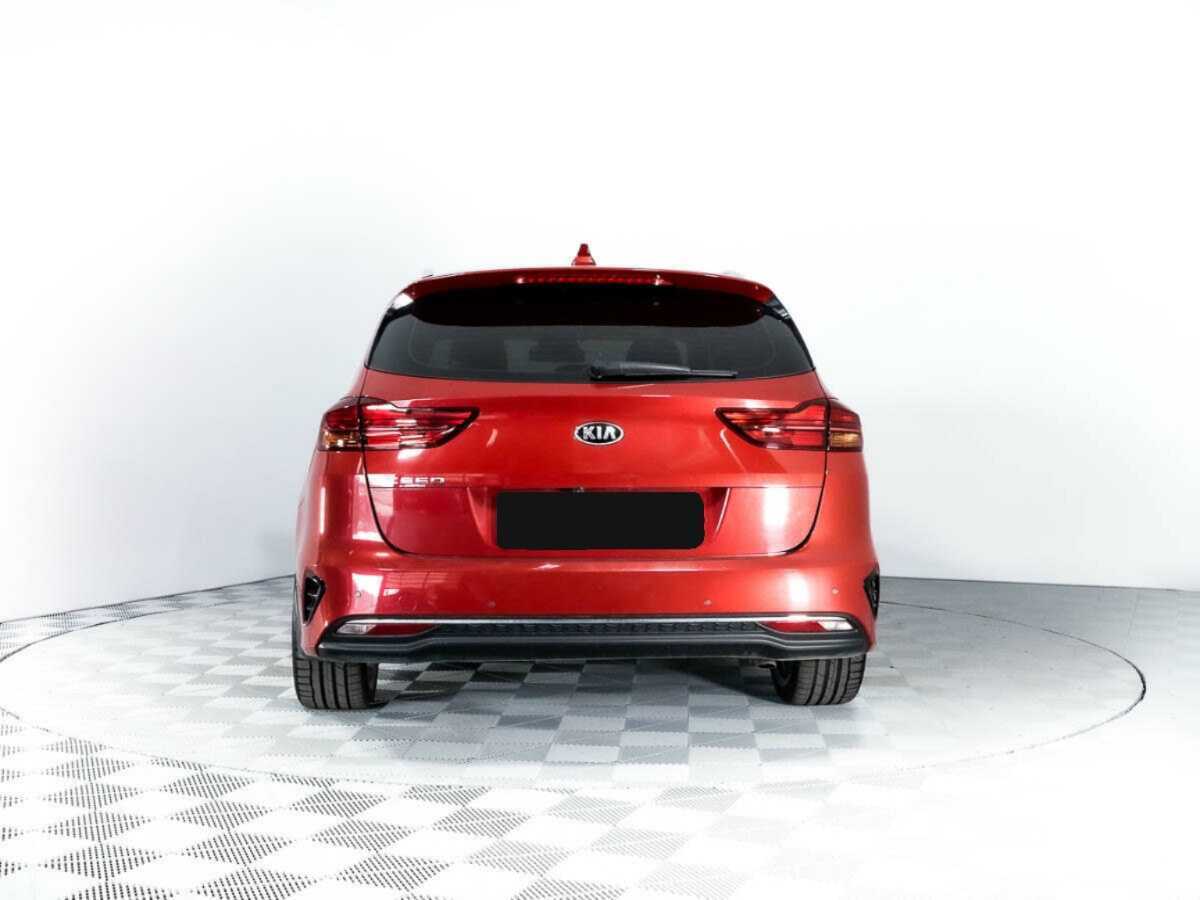 Kia Ceed с пробегом — 2019 год. Фото: #5