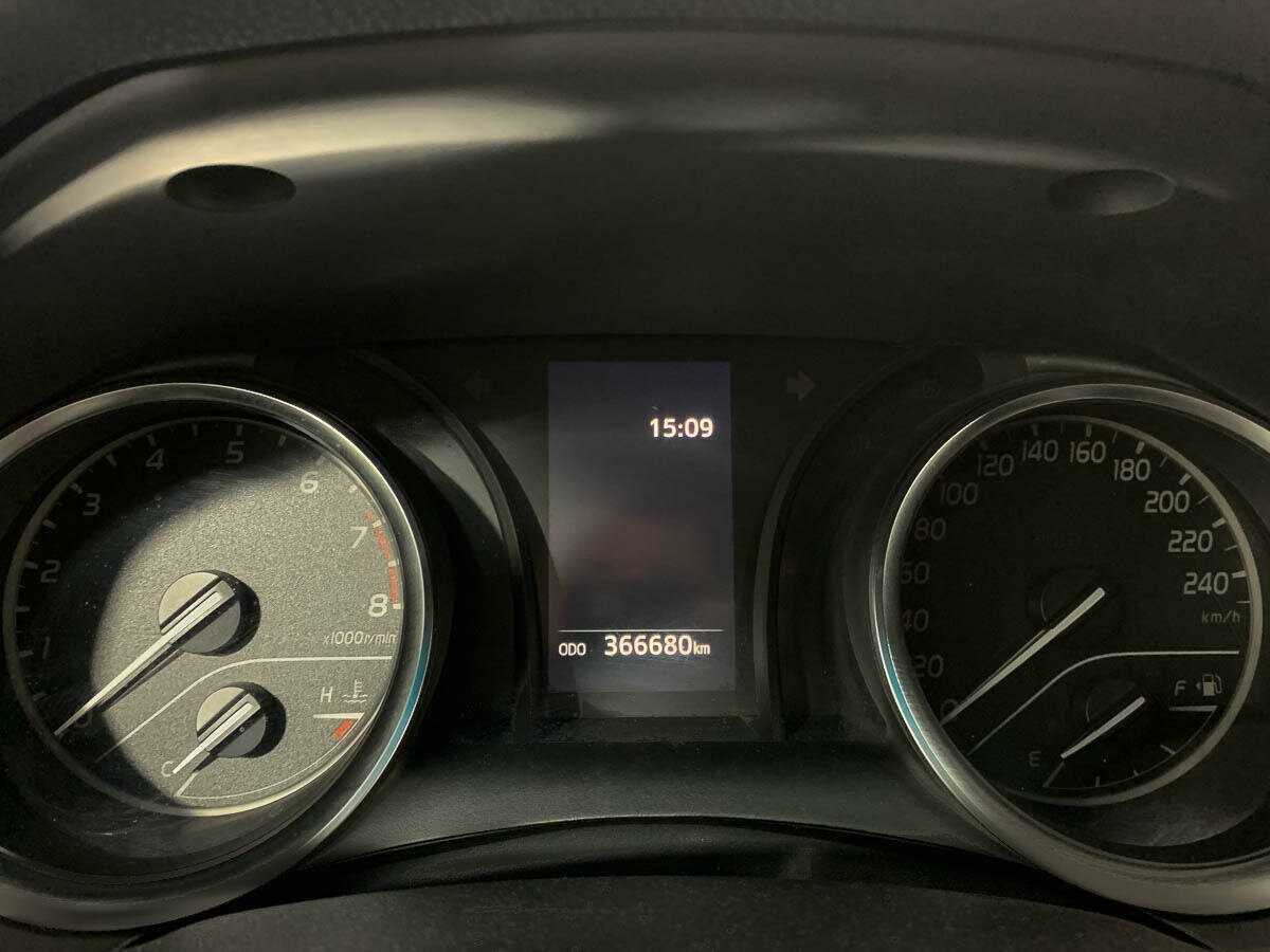 Toyota Camry с пробегом — 2021 год. Фото: #11