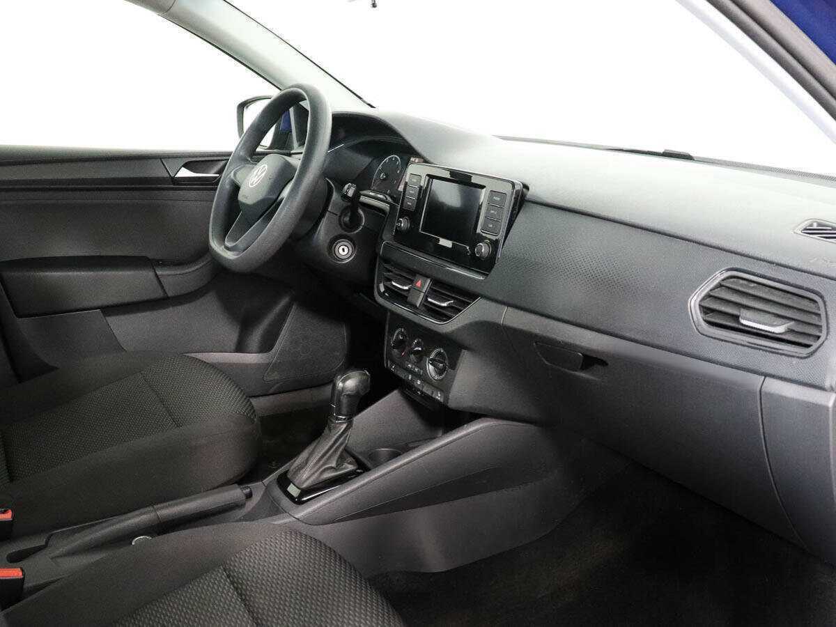 Volkswagen Polo с пробегом — 2020 год. Фото: #6