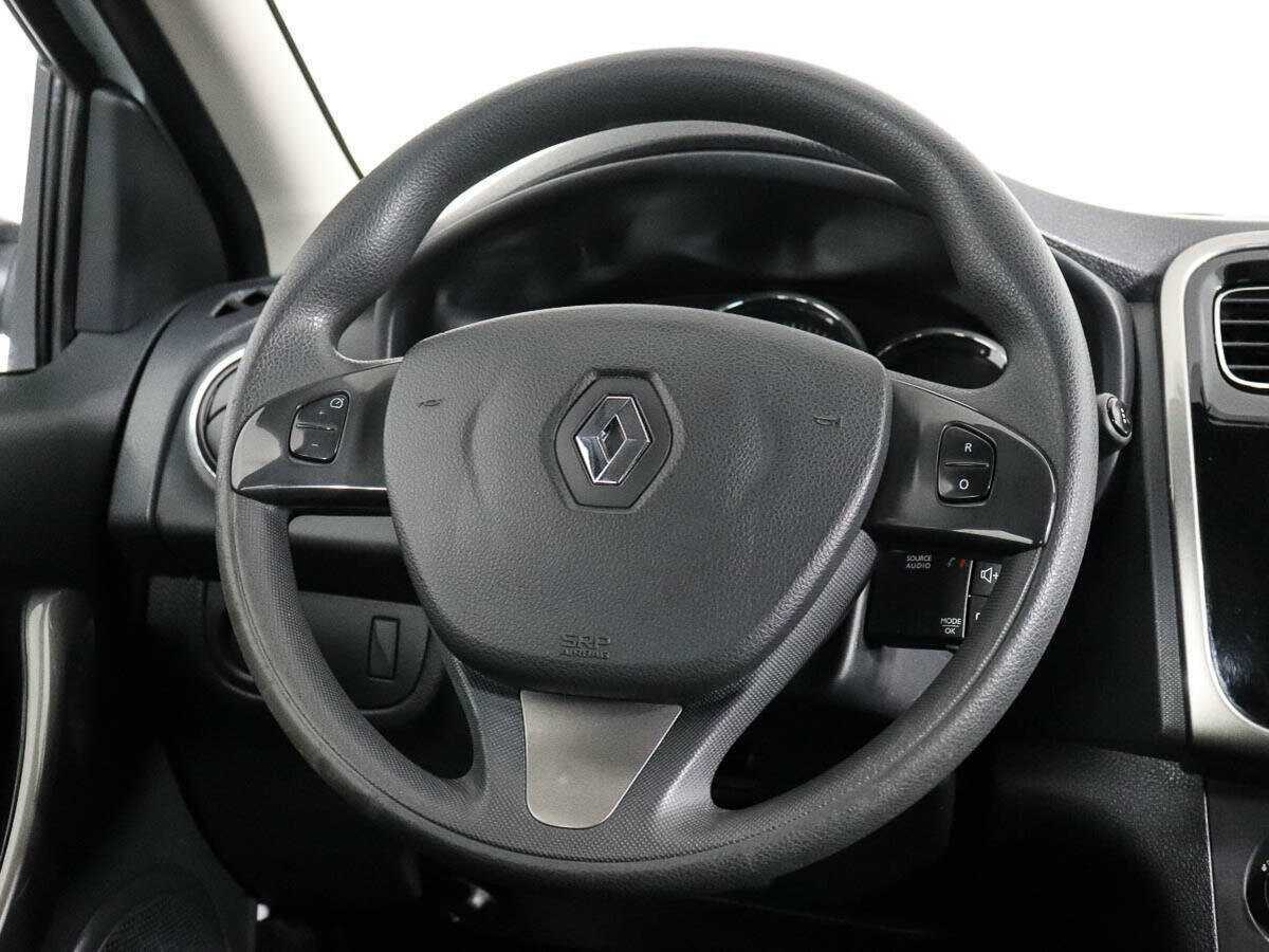 Renault Logan с пробегом — 2018 год. Фото: #12