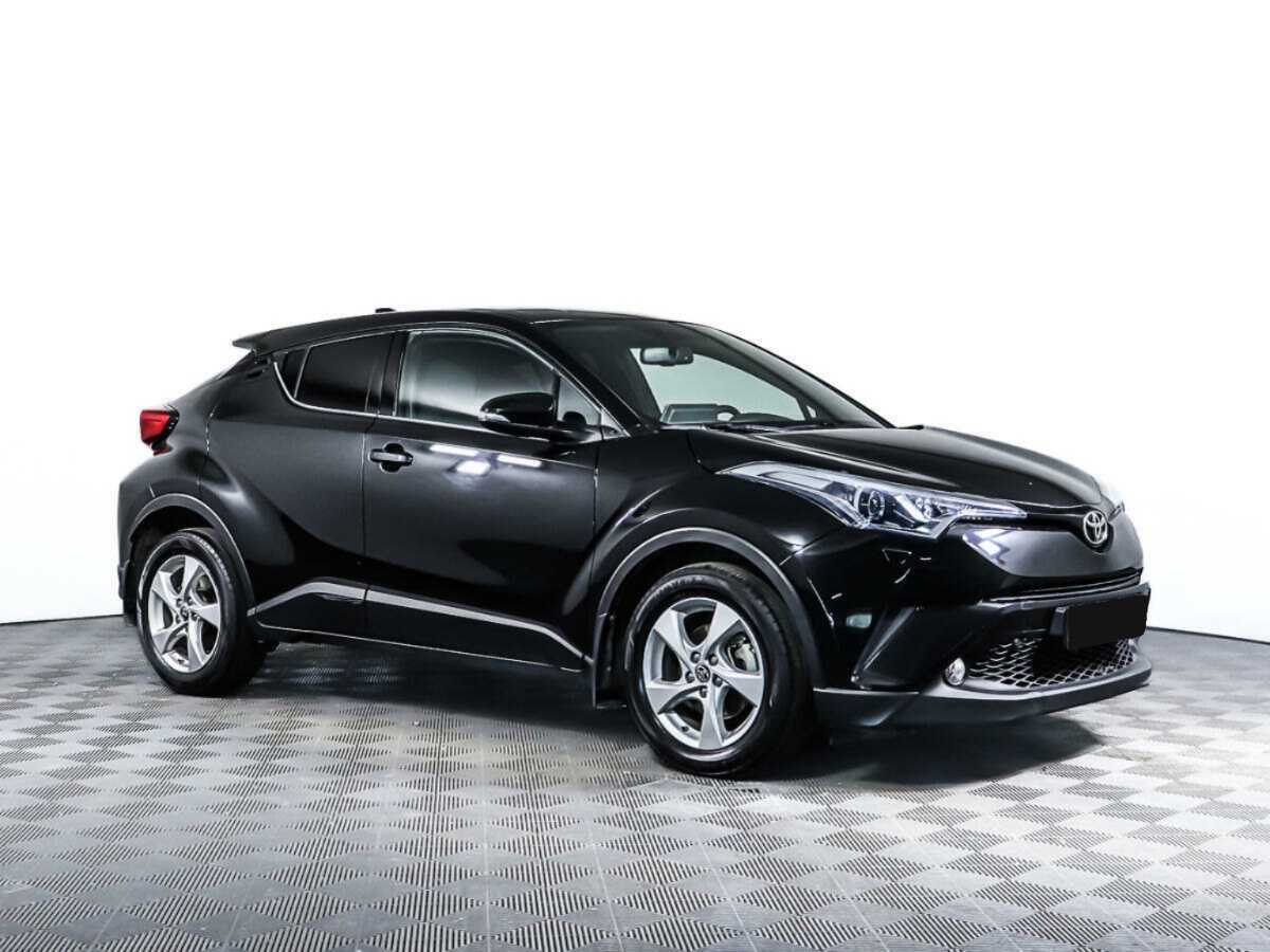 Toyota C-HR с пробегом — 2019 год. Фото: #2