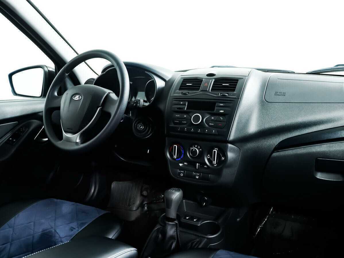 Lada (ВАЗ) Granta с пробегом — 2023 год. Фото: #6