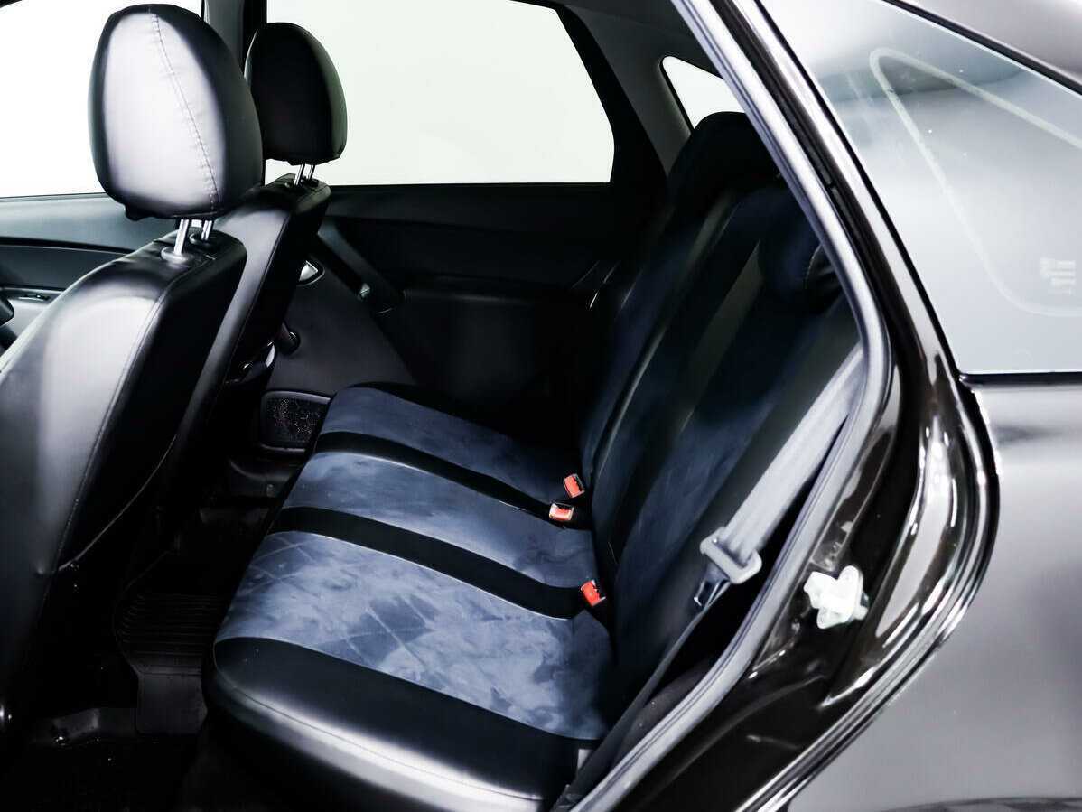 Lada (ВАЗ) Granta с пробегом — 2023 год. Фото: #9