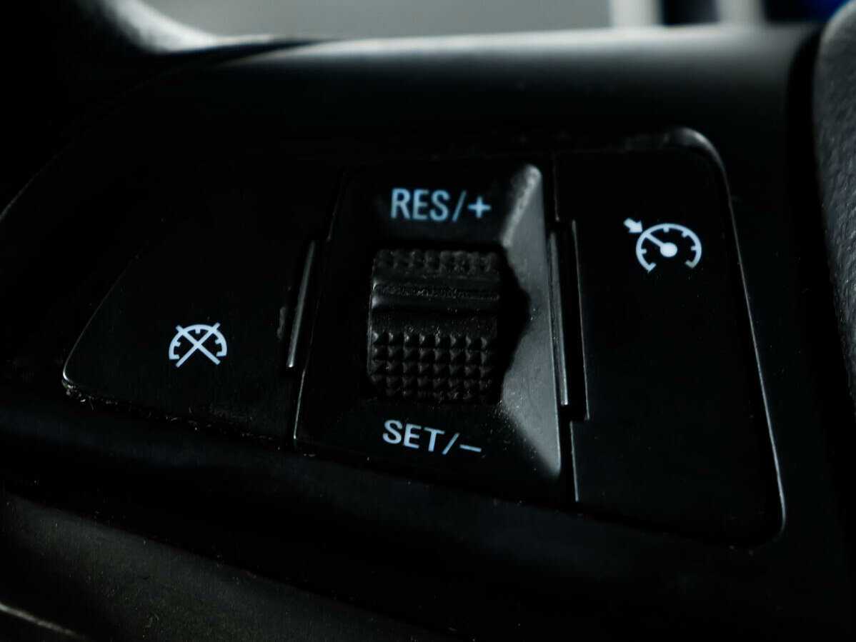 Chevrolet Aveo с пробегом — 2014 год. Фото: #15