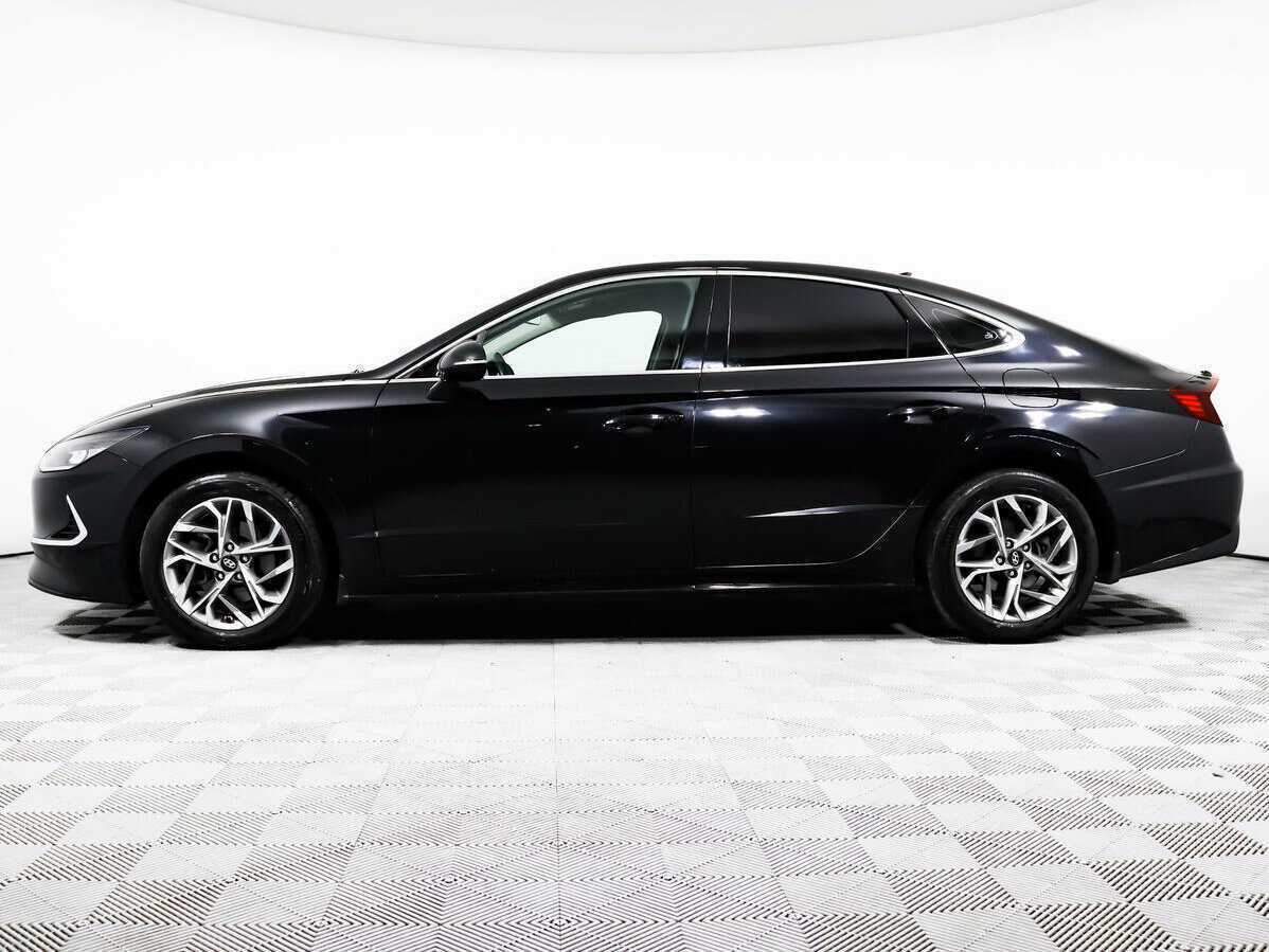 Hyundai Sonata с пробегом — 2021 год. Фото: #7