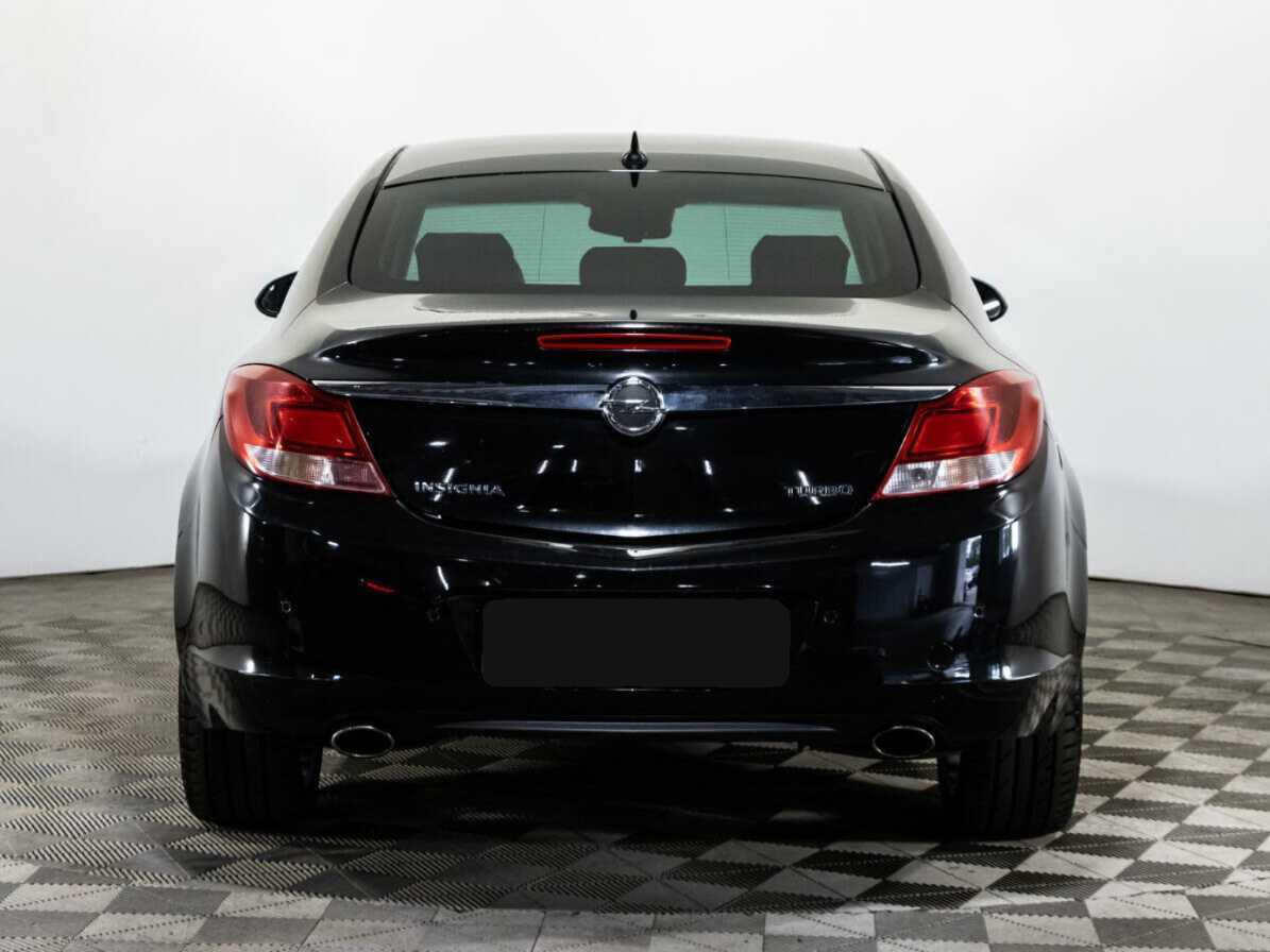 Opel Insignia с пробегом — 2013 год. Фото: #4