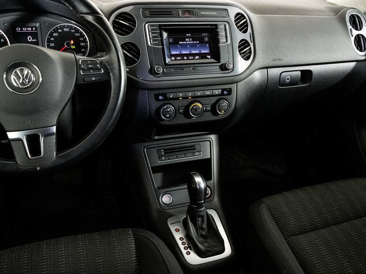 Volkswagen Tiguan с пробегом — 2016 год. Фото: #10