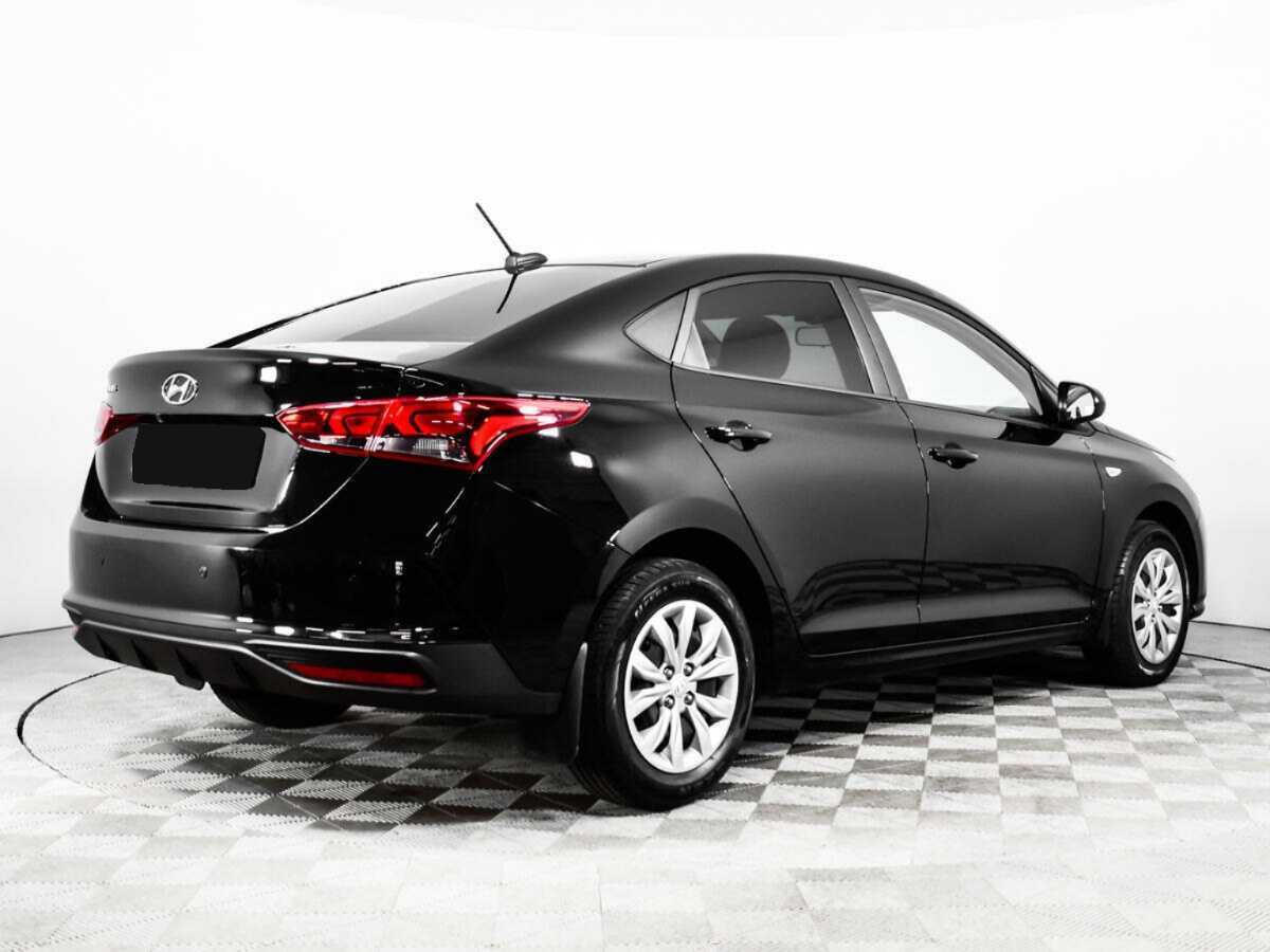 Hyundai Solaris с пробегом — 2022 год. Фото: #4