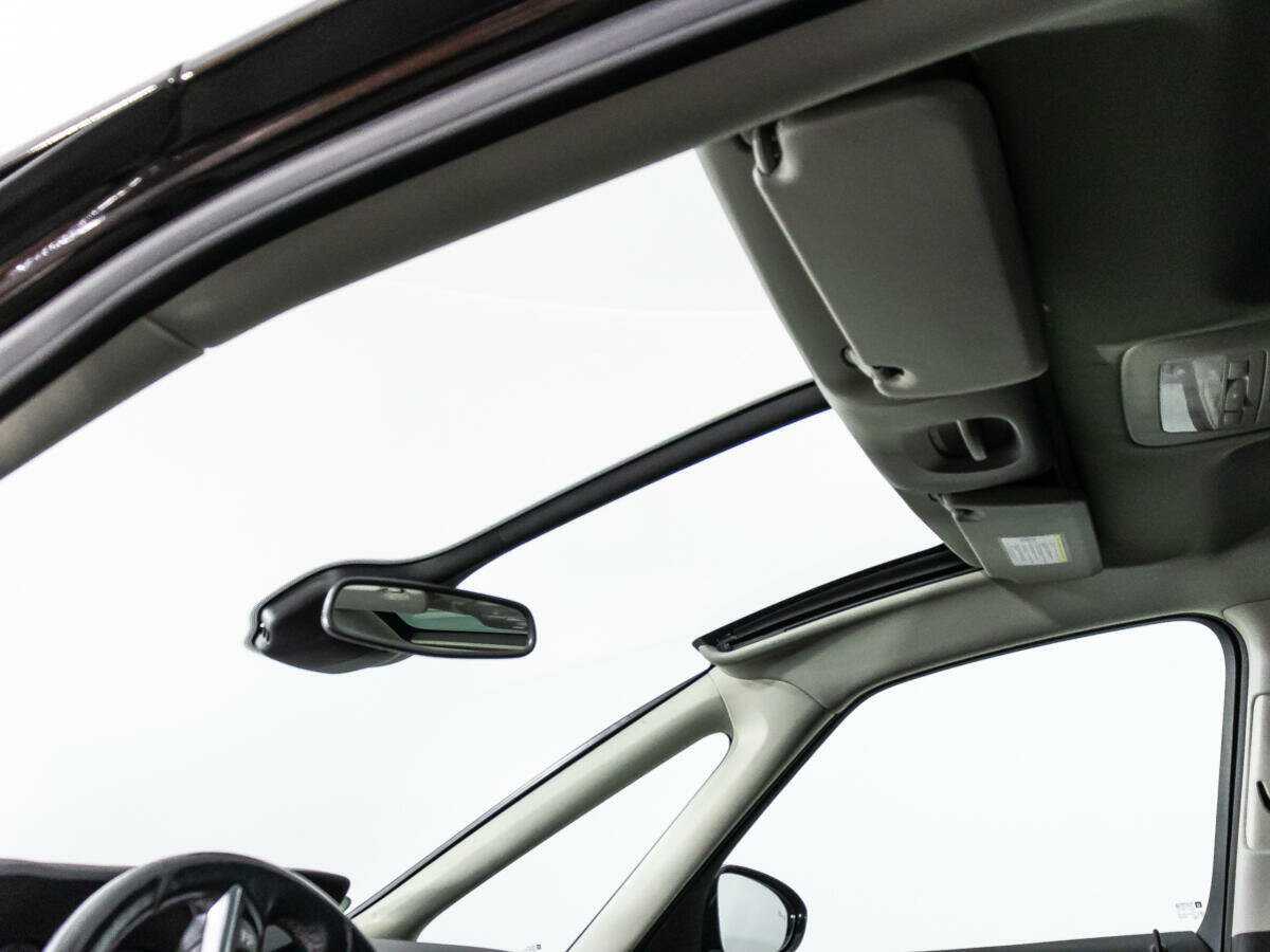 Opel Zafira с пробегом — 2012 год. Фото: #17