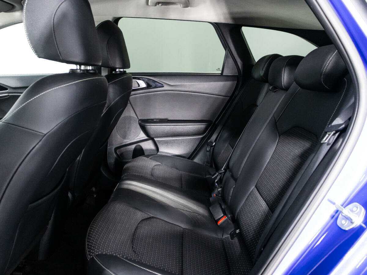 Kia Ceed с пробегом — 2021 год. Фото: #9
