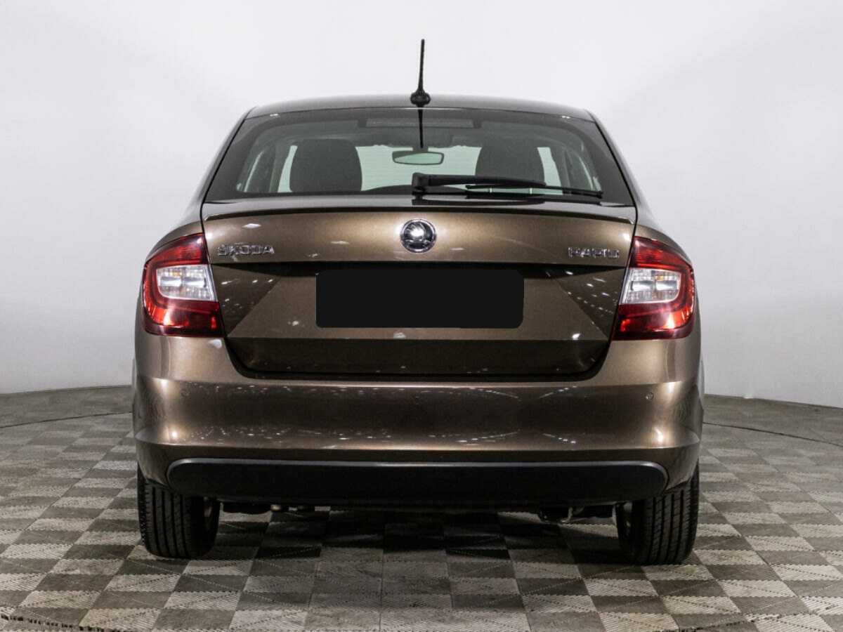 Skoda Rapid с пробегом — 2018 год. Фото: #5