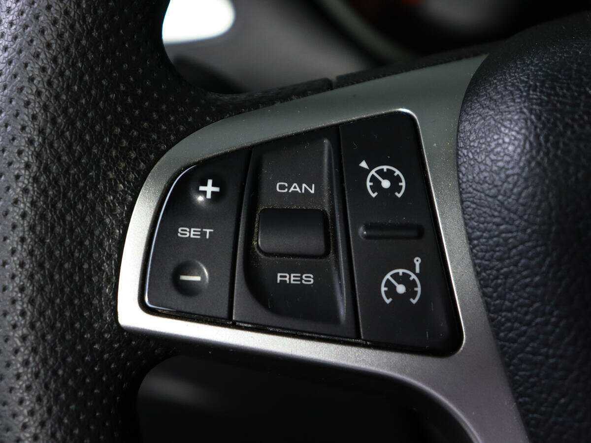 Lada (ВАЗ) Vesta с пробегом — 2019 год. Фото: #14