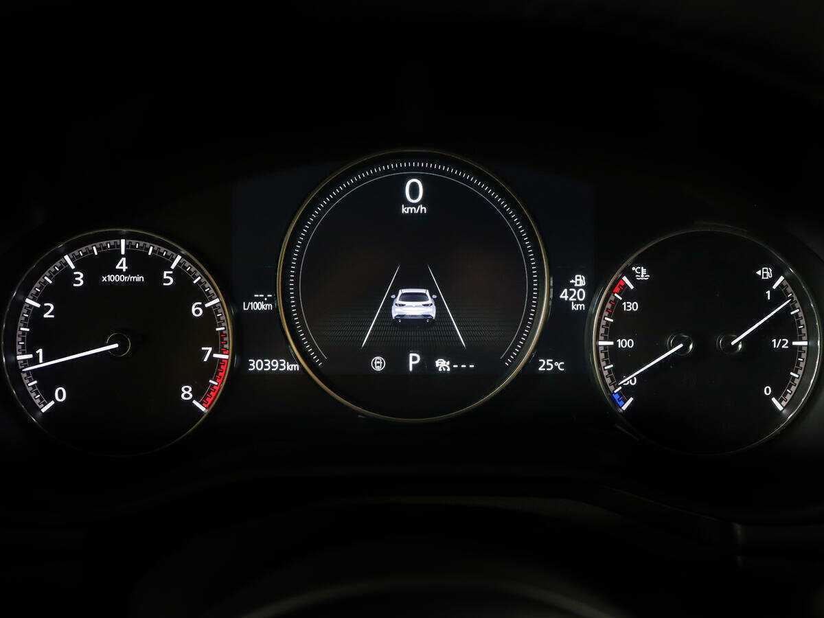 Mazda 3 с пробегом — 2019 год. Фото: #10