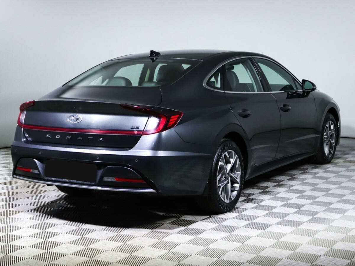 Hyundai Sonata с пробегом — 2020 год. Фото: #3
