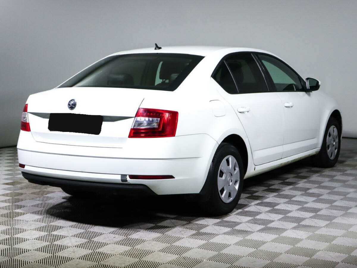 Skoda Octavia с пробегом — 2019 год. Фото: #3