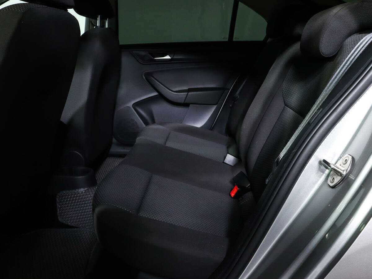 Volkswagen Polo с пробегом — 2021 год. Фото: #9