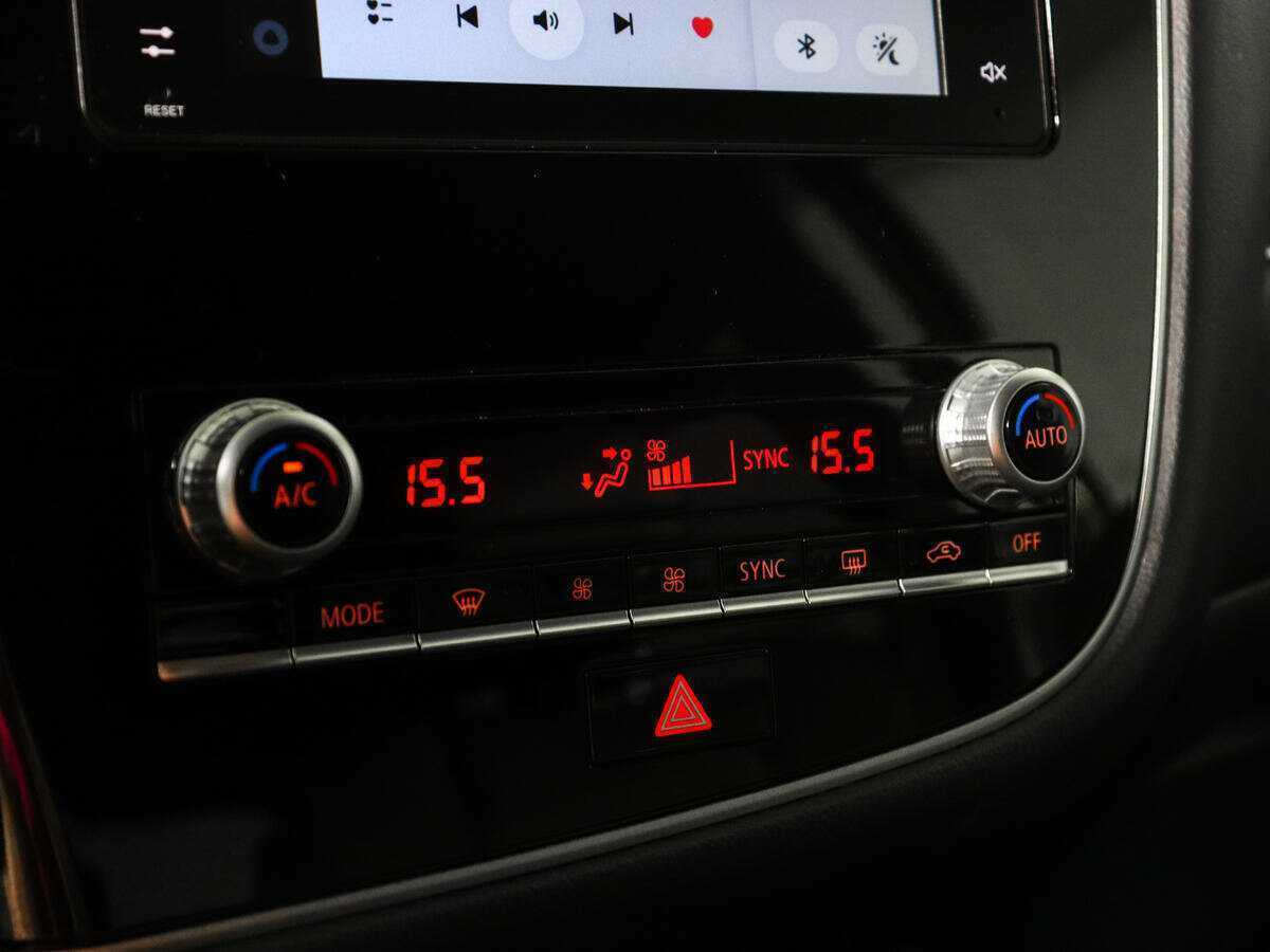 Mitsubishi Outlander с пробегом — 2020 год. Фото: #15