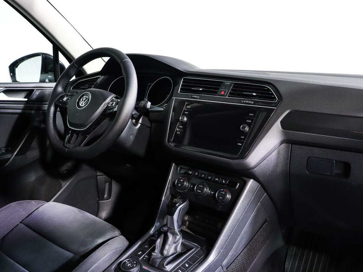 Volkswagen Tiguan с пробегом — 2017 год. Фото: #6