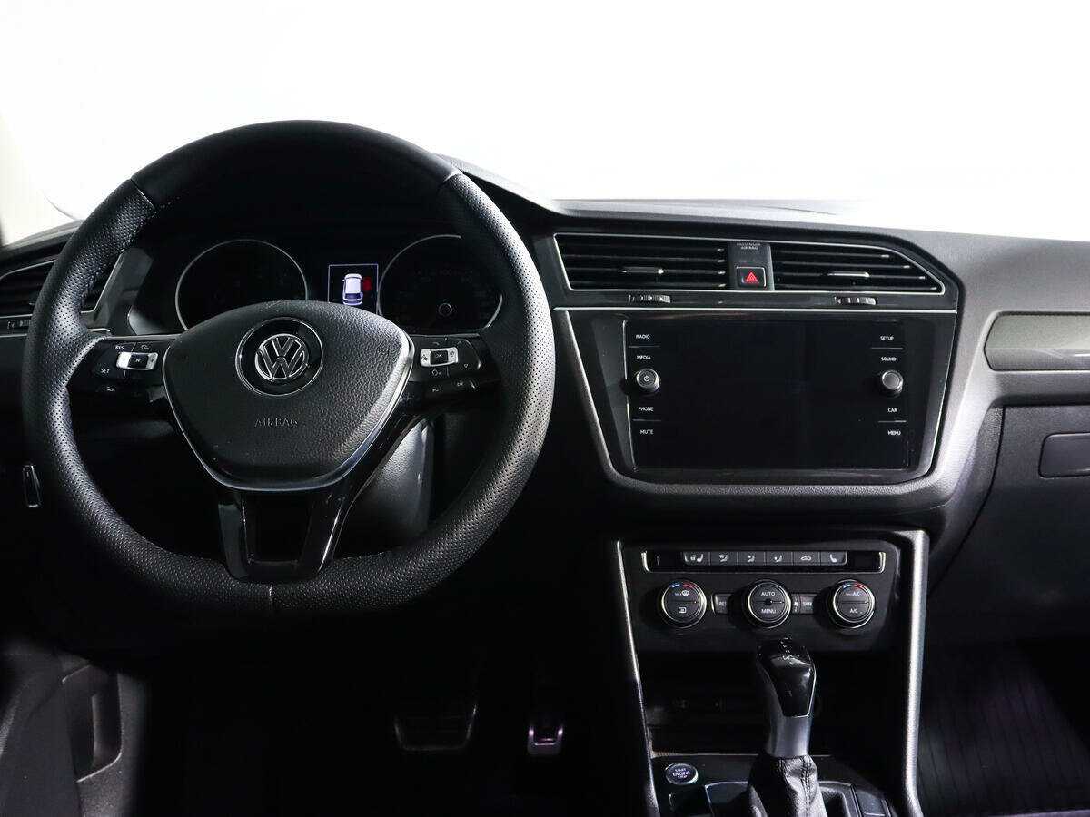 Volkswagen Tiguan с пробегом — 2017 год. Фото: #9