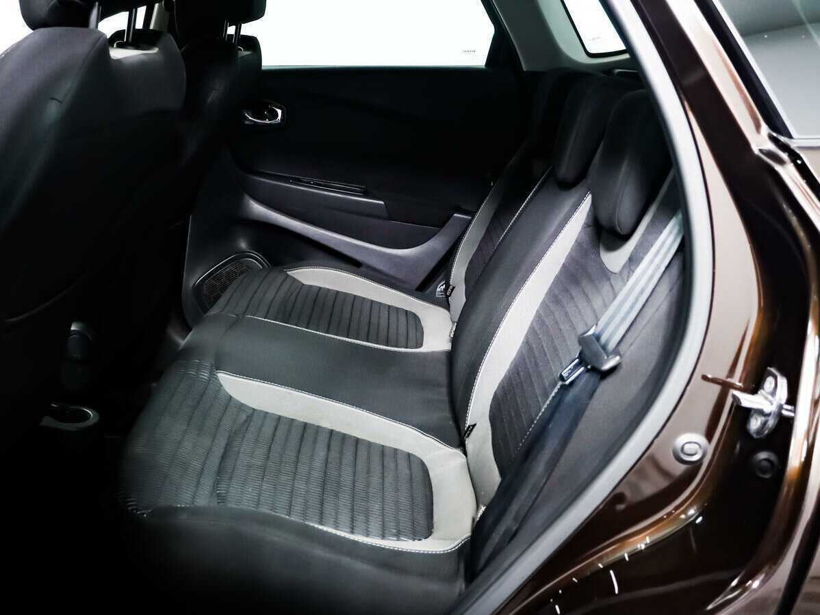 Renault Kaptur с пробегом — 2017 год. Фото: #11