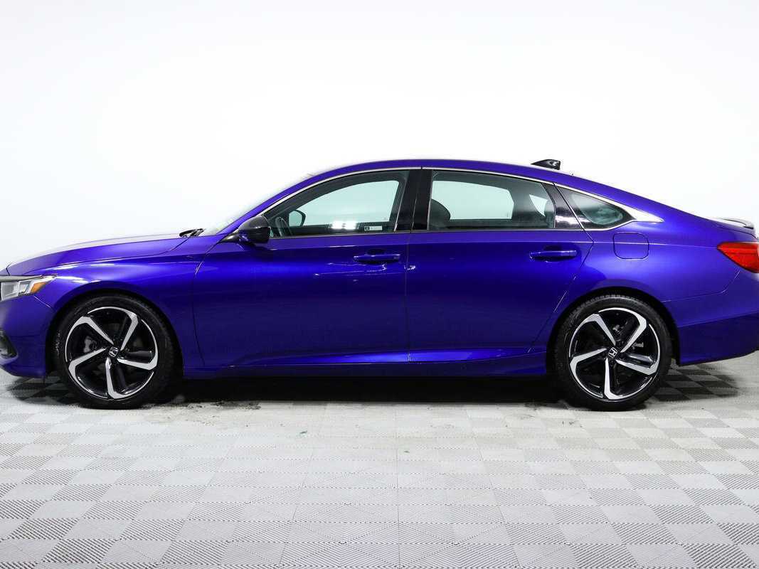 Honda Accord с пробегом — 2022 год. Фото: #7