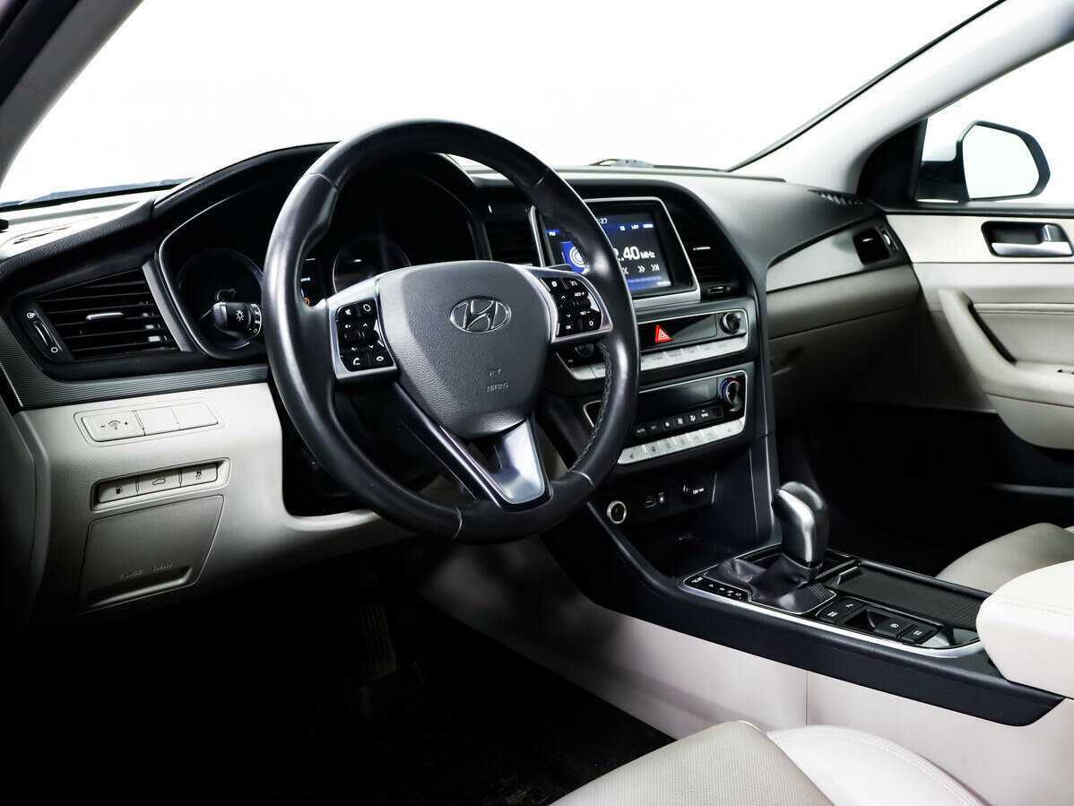 Hyundai Sonata с пробегом — 2018 год. Фото: #12