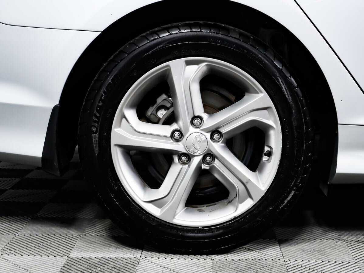 Hyundai Sonata с пробегом — 2018 год. Фото: #13