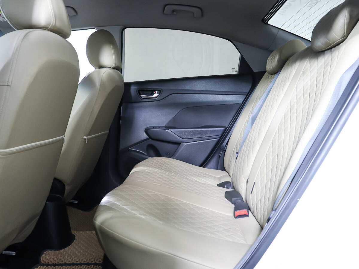 Hyundai Solaris с пробегом — 2018 год. Фото: #9