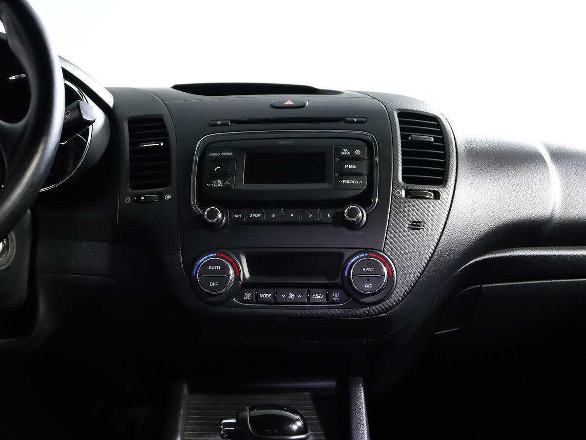 Kia Cerato с пробегом — 2018 год. Фото: #12