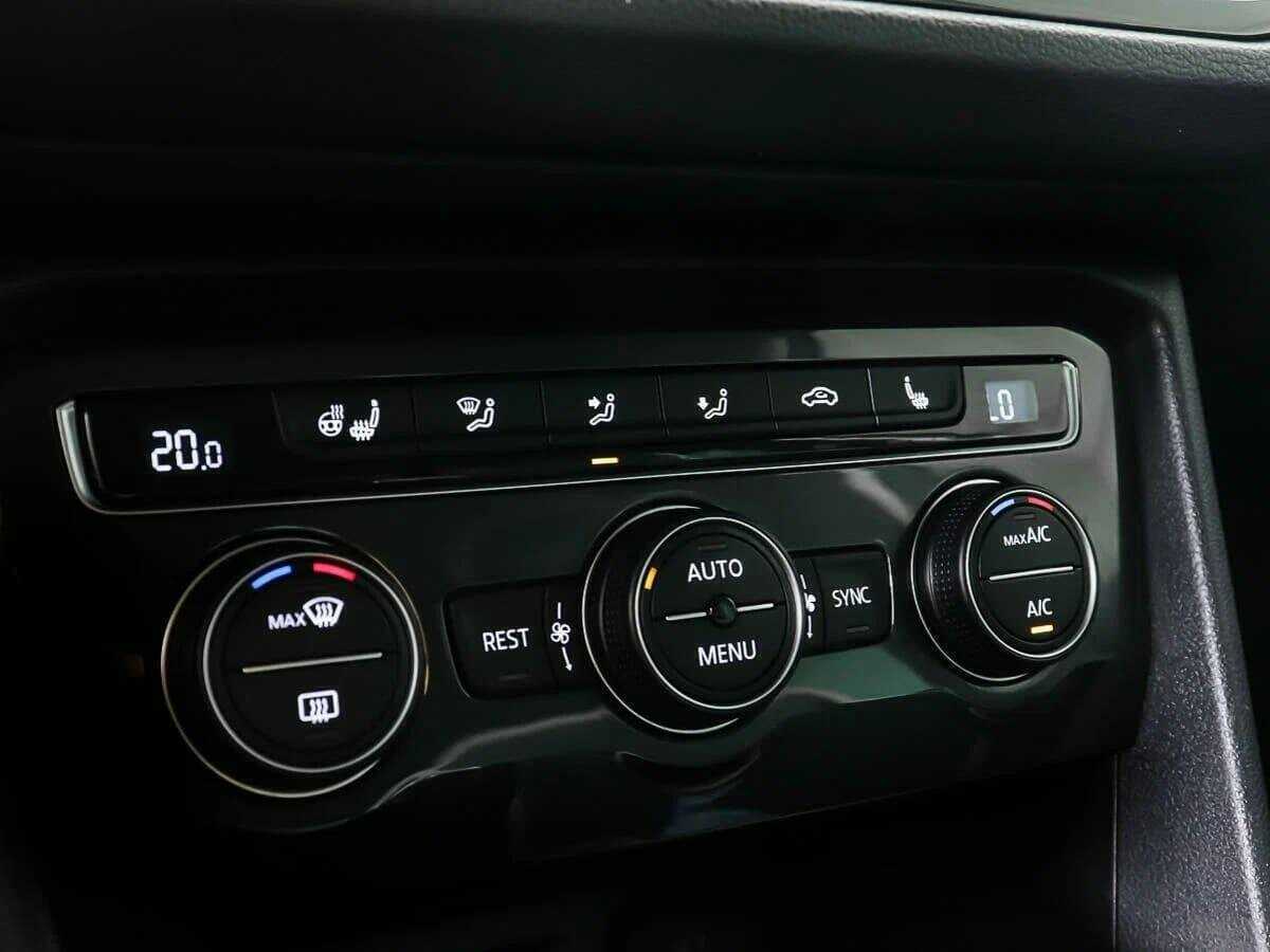 Volkswagen Tiguan с пробегом — 2018 год. Фото: #15