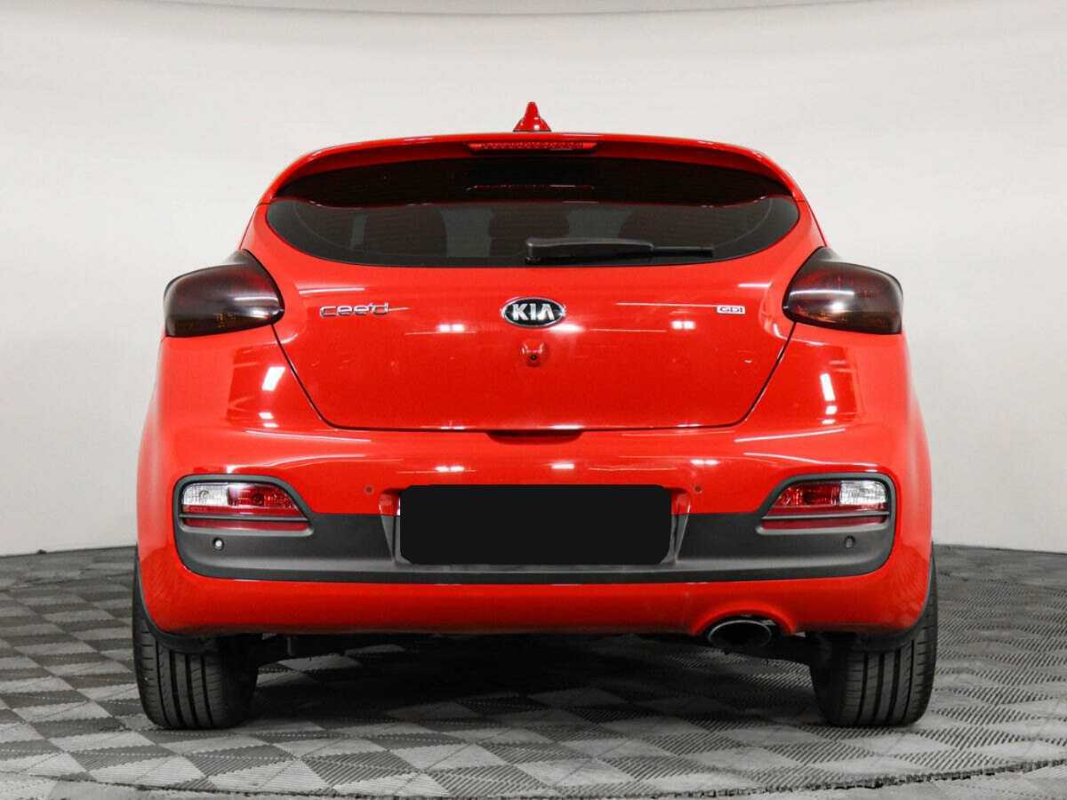 Kia Ceed с пробегом — 2017 год. Фото: #5