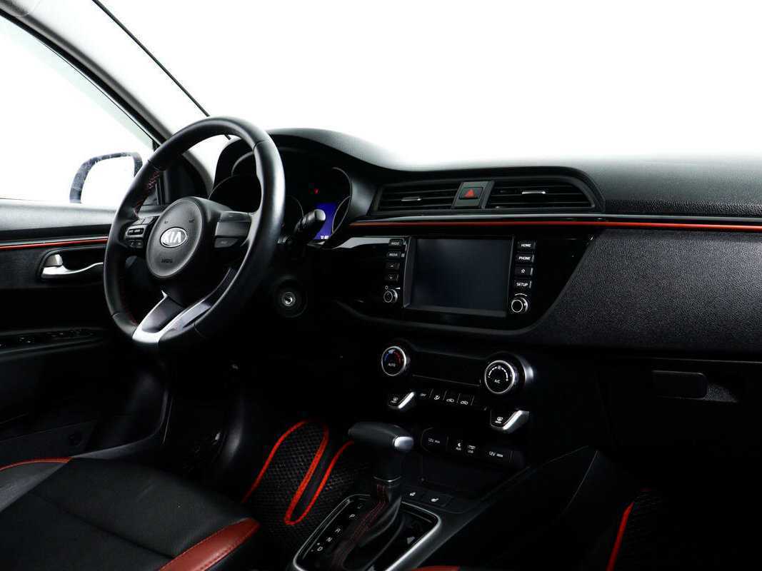 Kia Rio с пробегом — 2020 год. Фото: #8