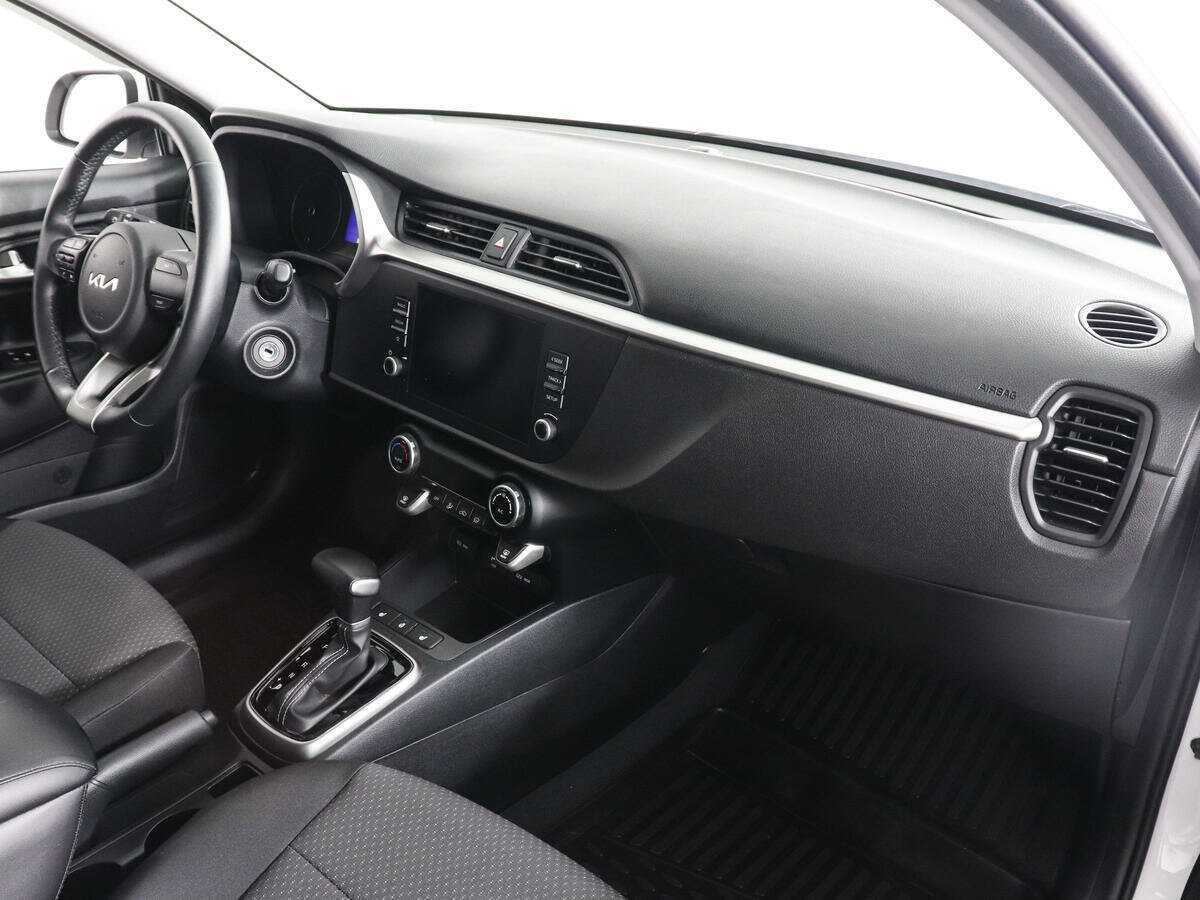 Kia Rio с пробегом — 2021 год. Фото: #9