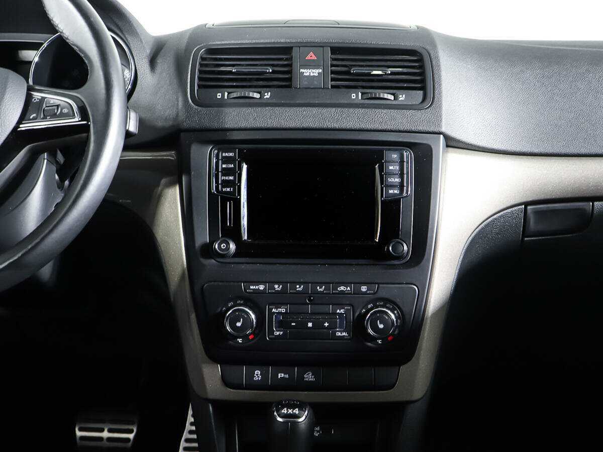 Skoda Yeti с пробегом — 2015 год. Фото: #11