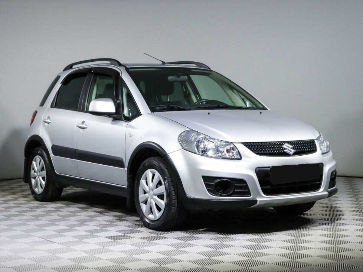 Suzuki SX4 с пробегом — 2014 год. Фото: #2