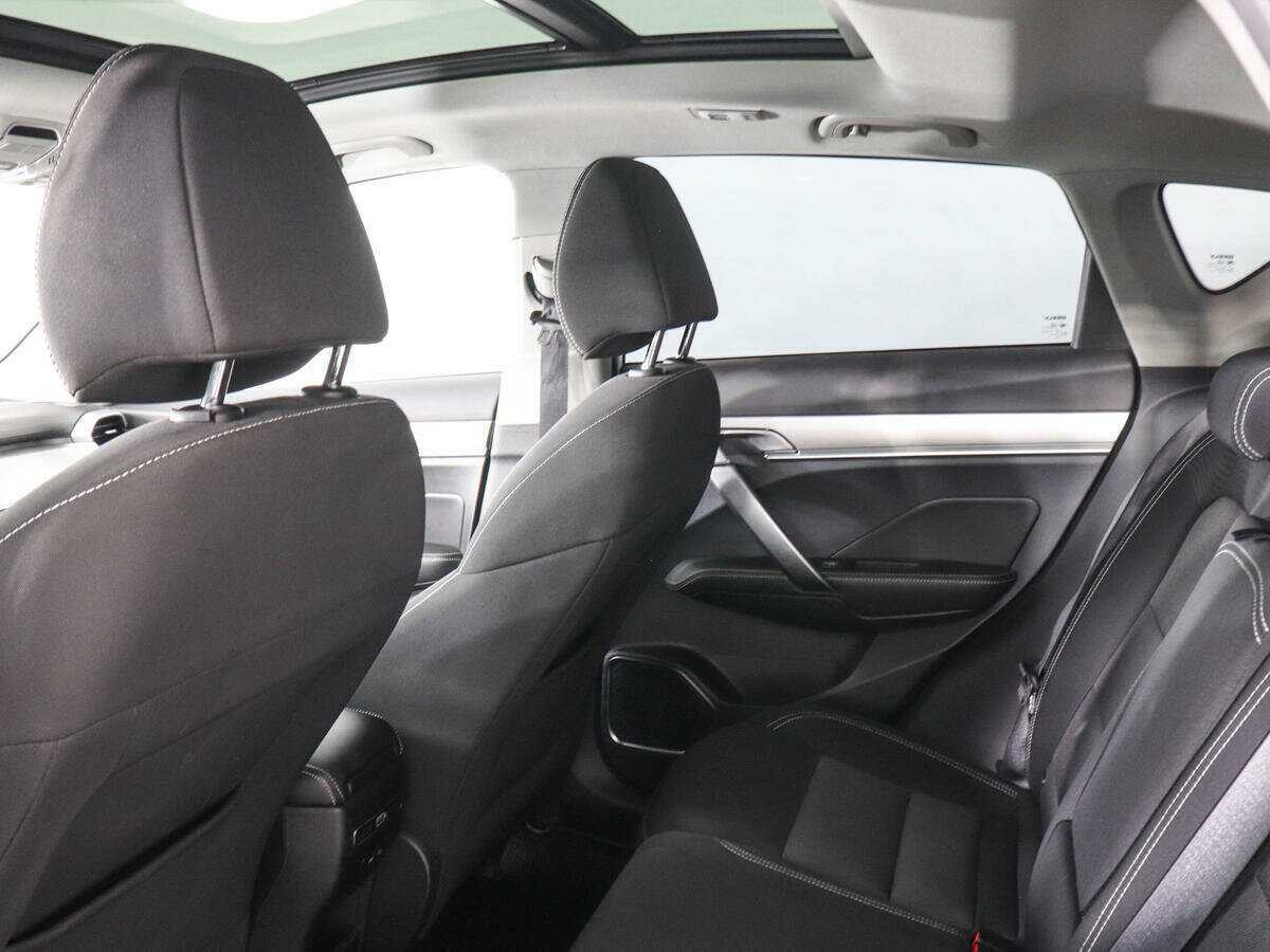 Geely Coolray с пробегом — 2021 год. Фото: #11