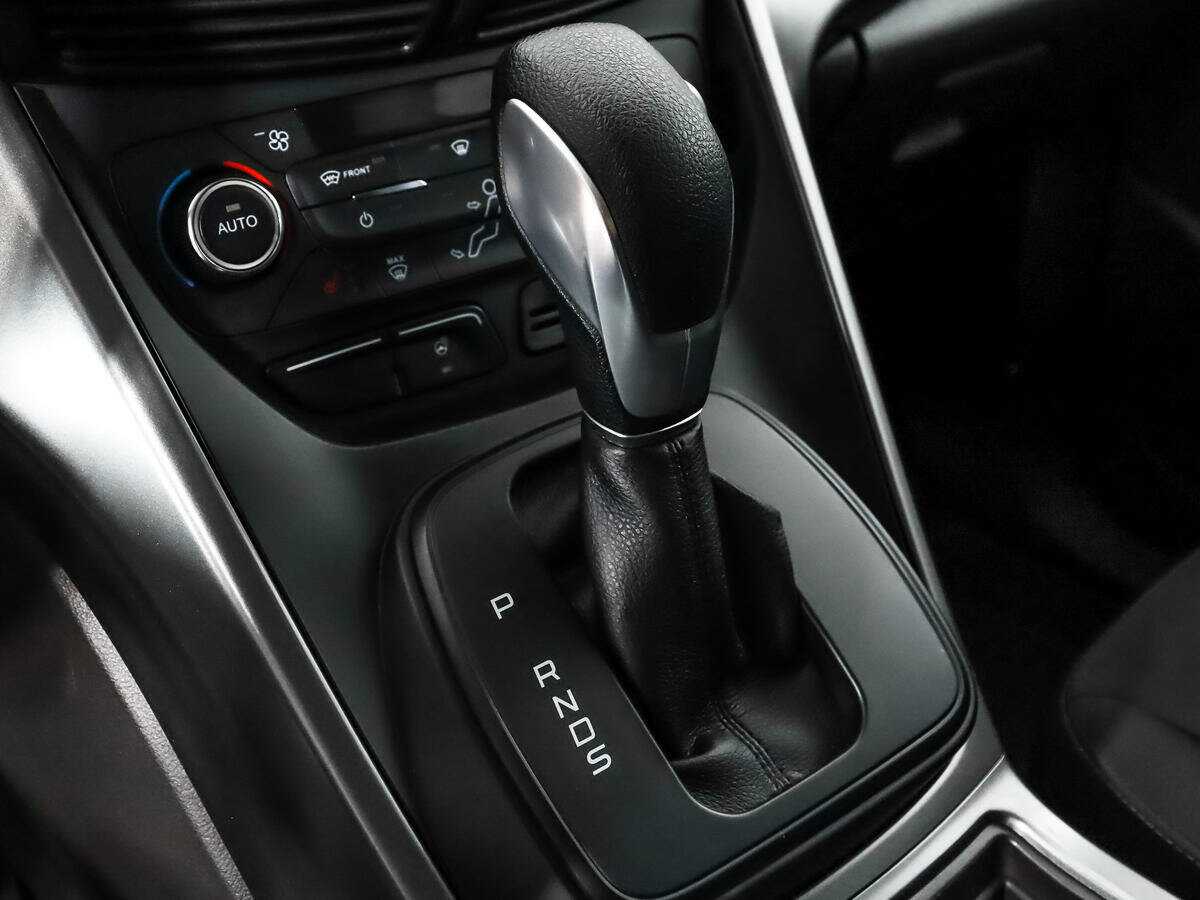 Ford Kuga с пробегом — 2017 год. Фото: #9