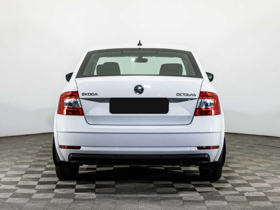 Skoda Octavia с пробегом — 2018 год. Фото: #5