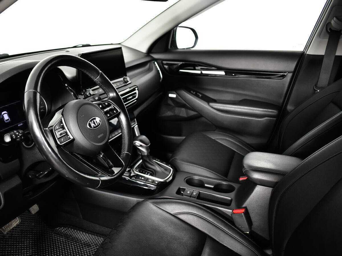 Kia Seltos с пробегом — 2020 год. Фото: #11