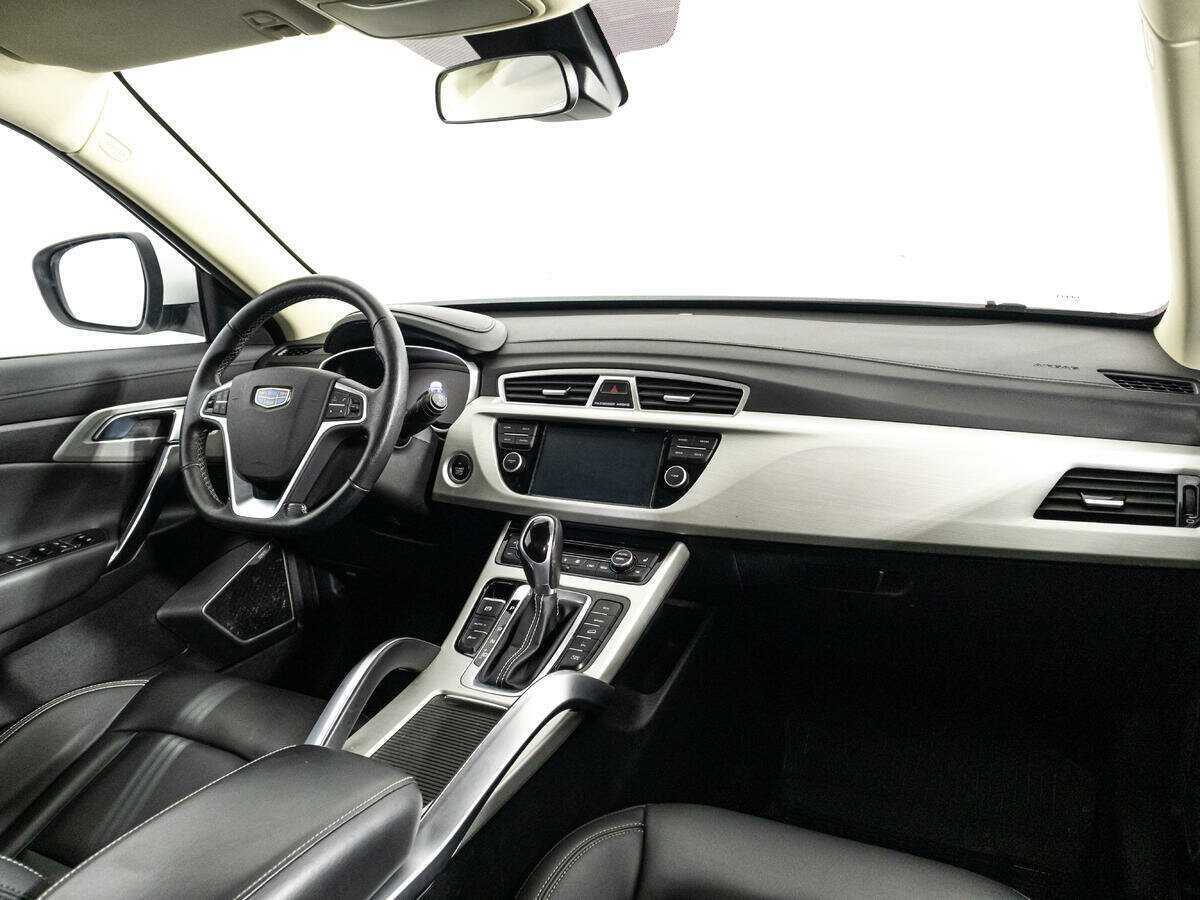 Geely Atlas с пробегом — 2021 год. Фото: #8