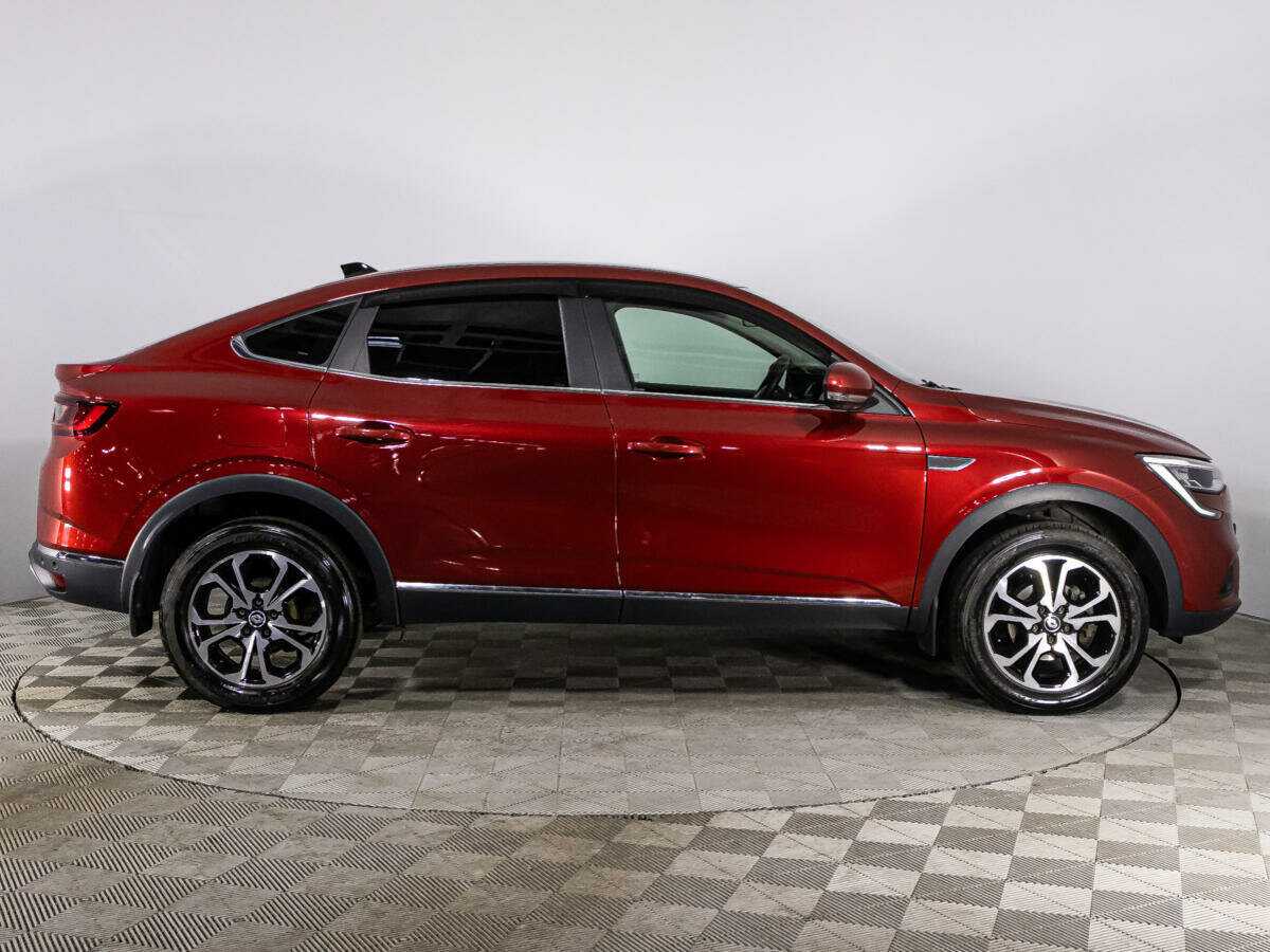 Renault Arkana с пробегом — 2021 год. Фото: #3