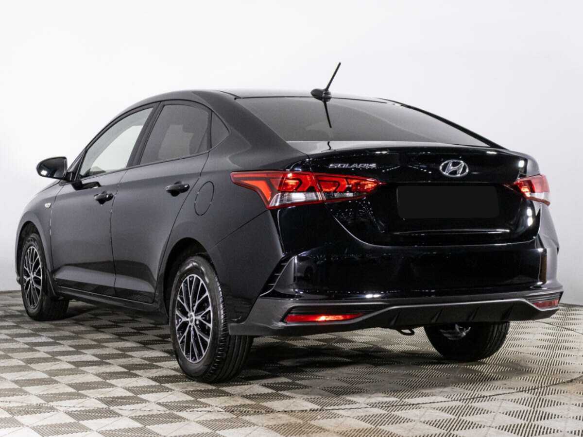 Hyundai Solaris с пробегом — 2021 год. Фото: #6