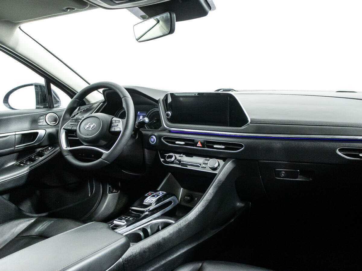 Hyundai Sonata с пробегом — 2020 год. Фото: #8