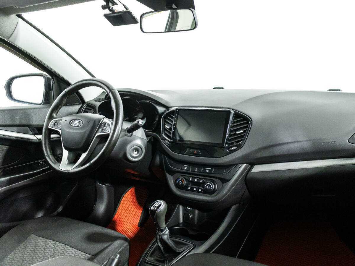 Lada (ВАЗ) Vesta с пробегом — 2020 год. Фото: #8