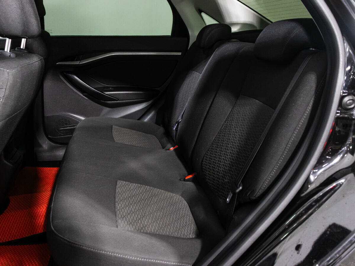 Lada (ВАЗ) Vesta с пробегом — 2020 год. Фото: #9